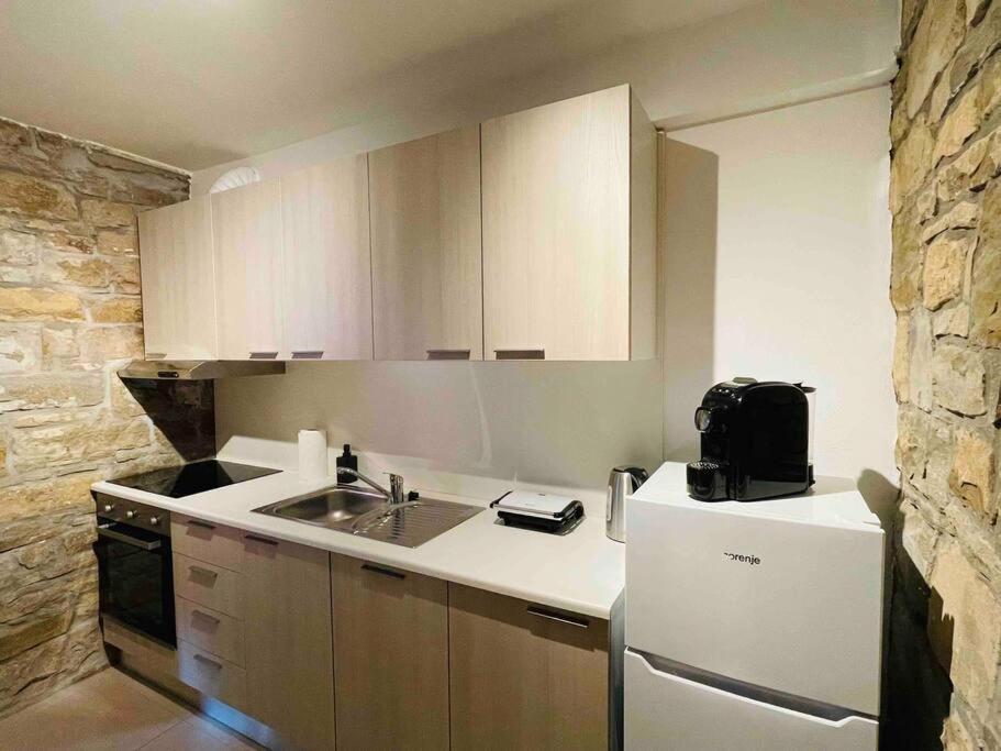 Santomas Apartments Smarje  Luaran gambar