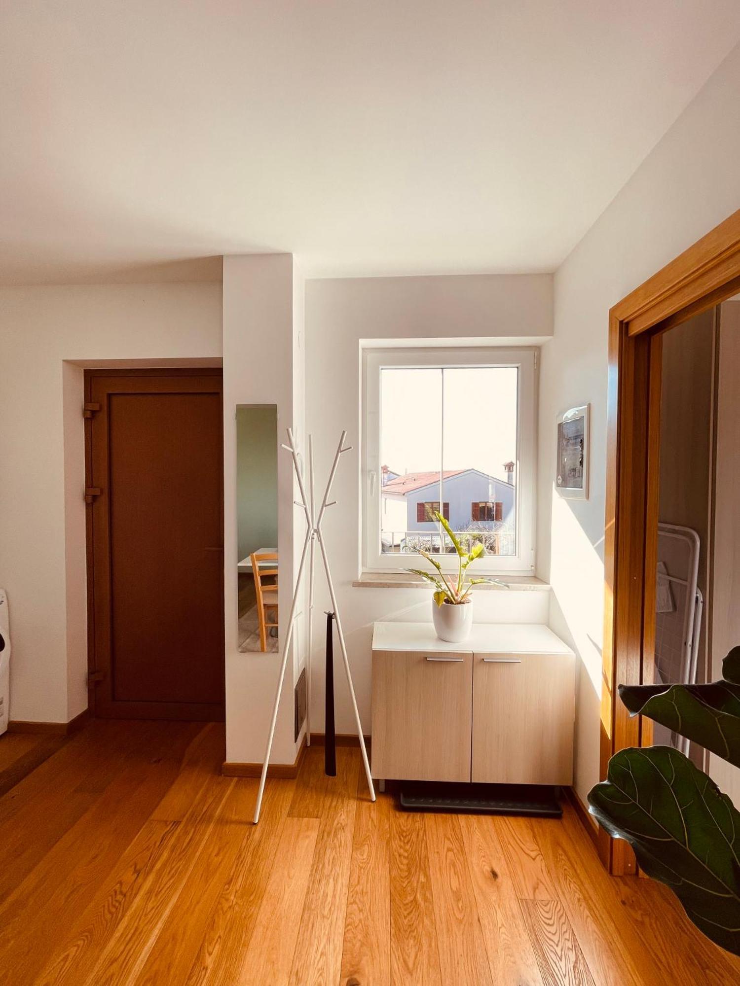 Santomas Apartments Smarje  Luaran gambar