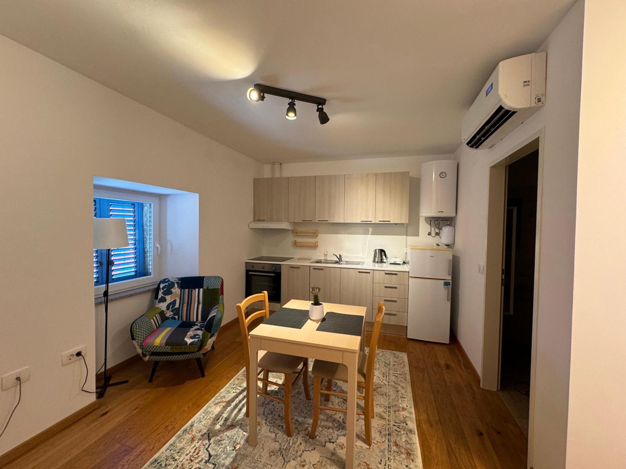 Santomas Apartments Smarje  Luaran gambar